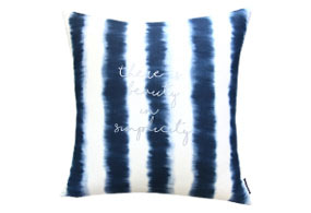 TIE DYED SIMPLICITY CUSHION