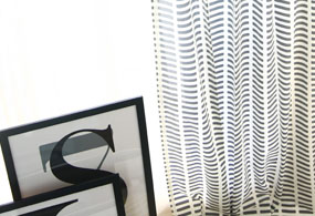 GRAY DOTTED LINE CURTAIN